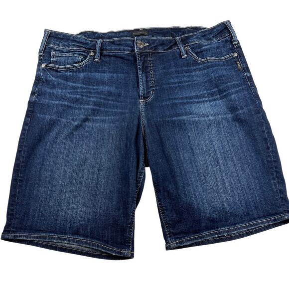 Silver Jeans Suki Denim Bermuda Shorts 11” Inseam Size 20 - Picture 1 of 8
